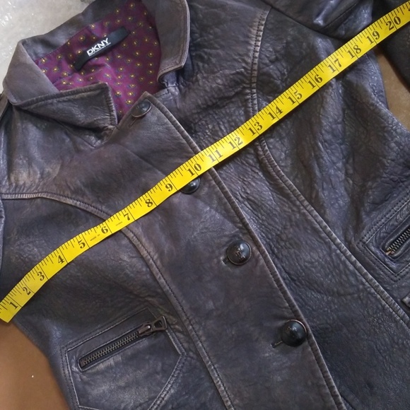 DKNY VINTAGE LEATHER JACKET OLD FASHION. - Picture 7 of 8